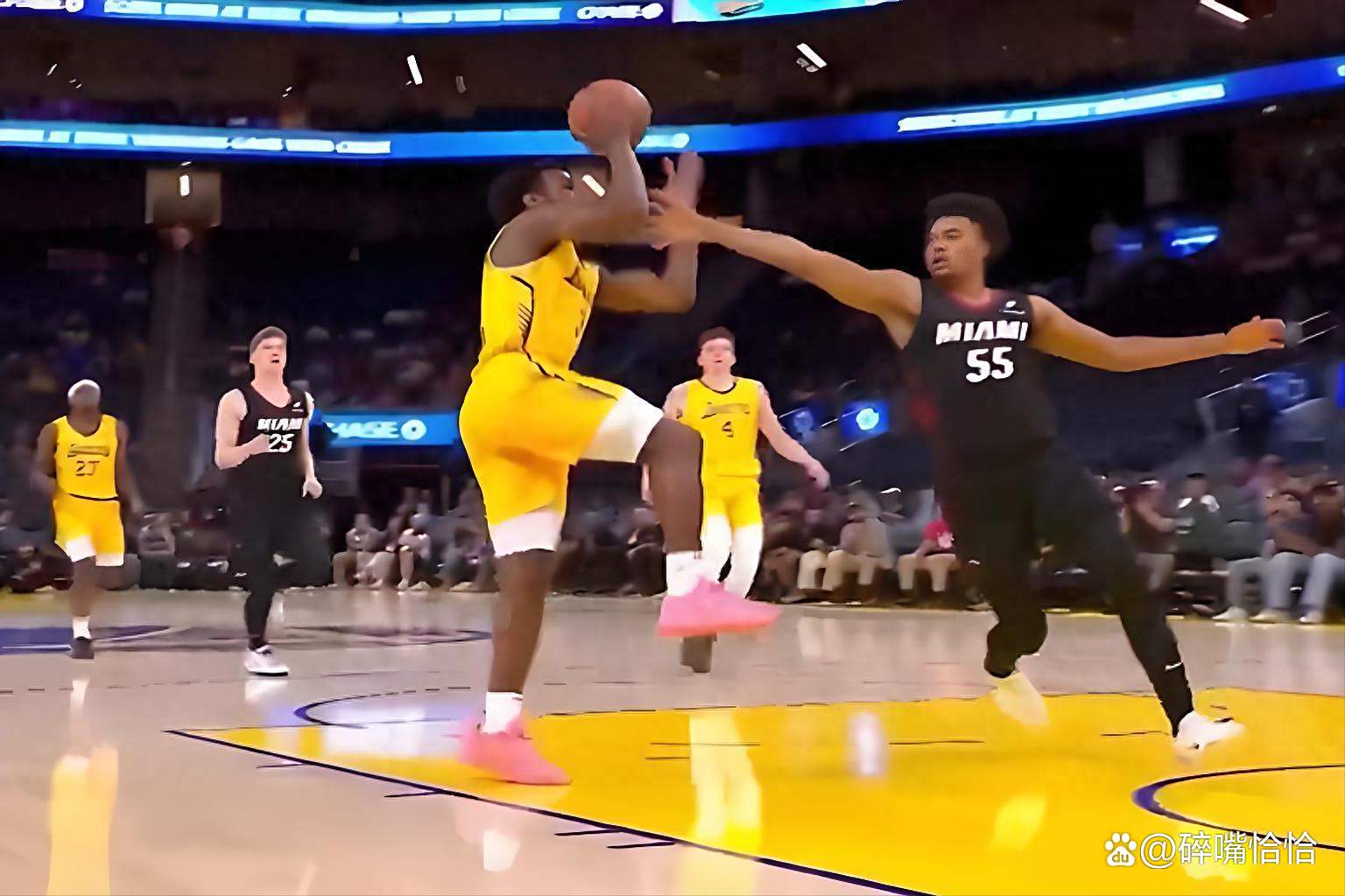 湖人大胜热火,止住连败势头的简单介绍 湖人大胜热火,止住连败势头的简单介绍