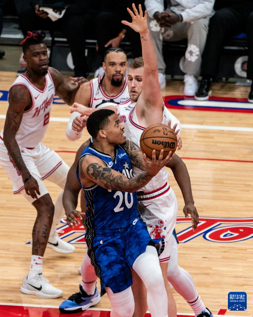 乐鱼官方网站-火箭主场对阵魔术，争取主场胜