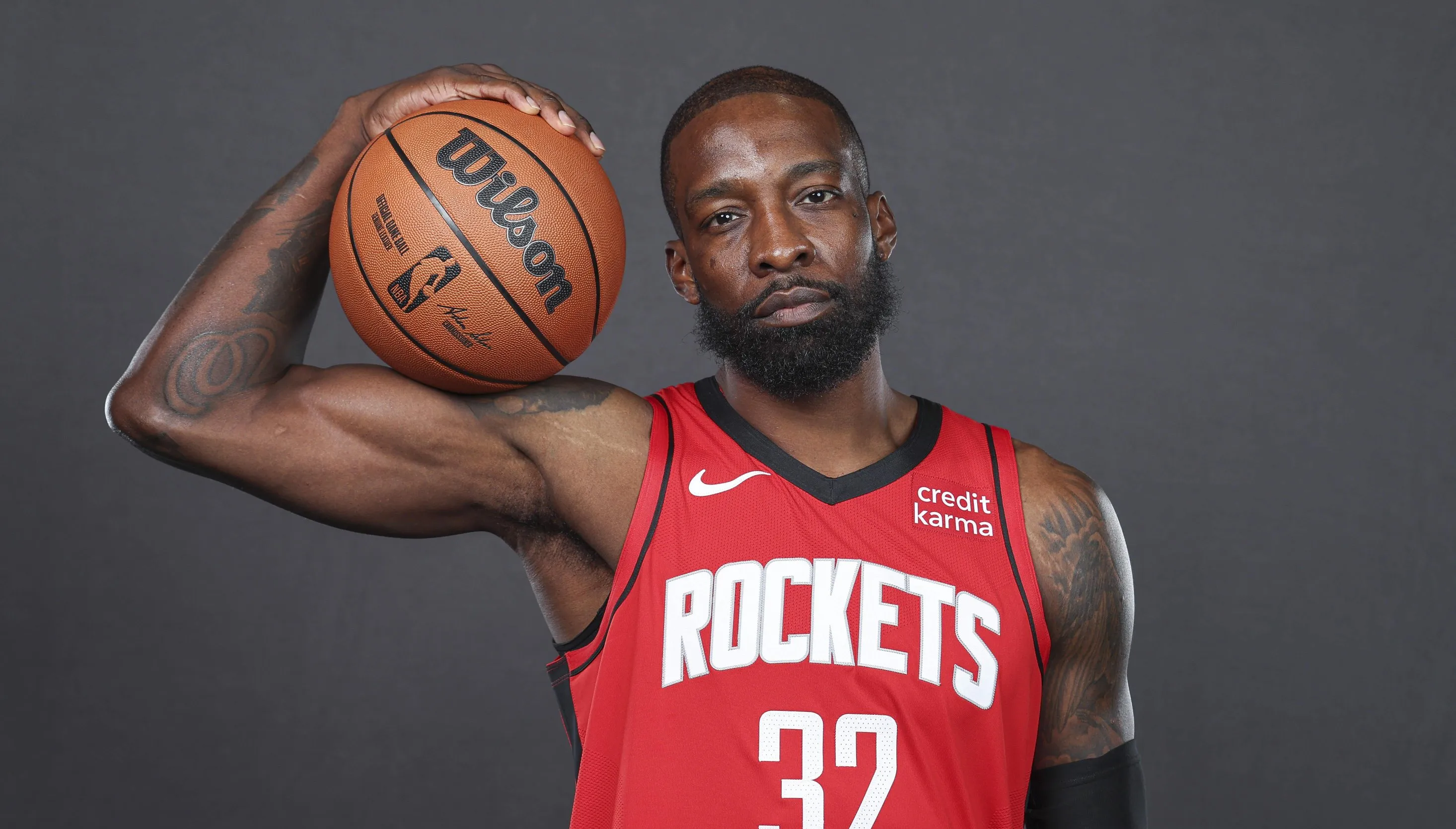 火箭主场对阵魔术,争取主场胜 火箭主场对阵魔术,争取主场胜